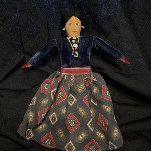 Vintage Native American Indian doll